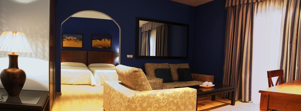 Ciudad Del Renacimiento Otel Baeza Dış mekan fotoğraf